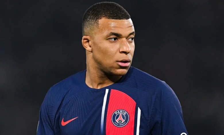 Kylian Mbappé signe avec le Real Madrid