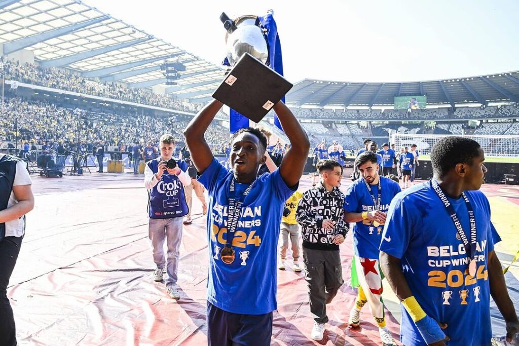 Lazare Amani en action avec l'Union Saint-Gilloise