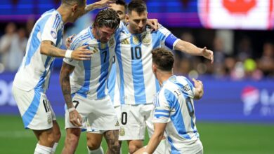 Lionel Messi célébrant la victoire de l'Argentine