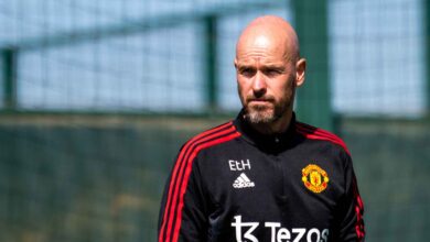 Erik ten Hag reste à Manchester United