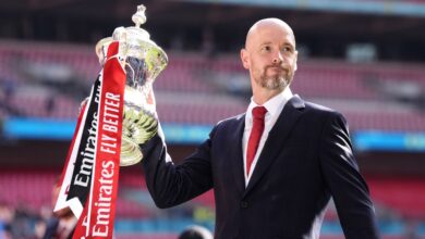 Erik ten Hag reste à Manchester United