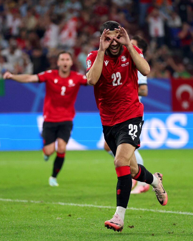 La Géorgie bat le Portugal 2-0 et se qualifie pour les 1/8 de finale