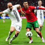 Le Portugal célèbre sa victoire contre la Slovénie