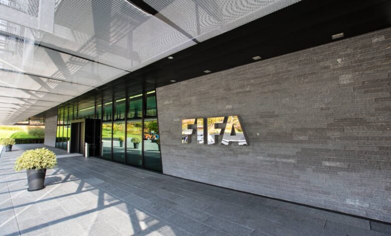 Conflit entre la FIFA et les Ligues Européennes