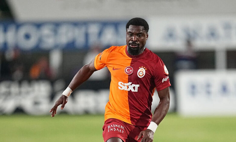 Serge Aurier annonce son départ de Galatasaray