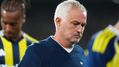 José Mourinho limogé par Fenerbahçe après la C1 manquée