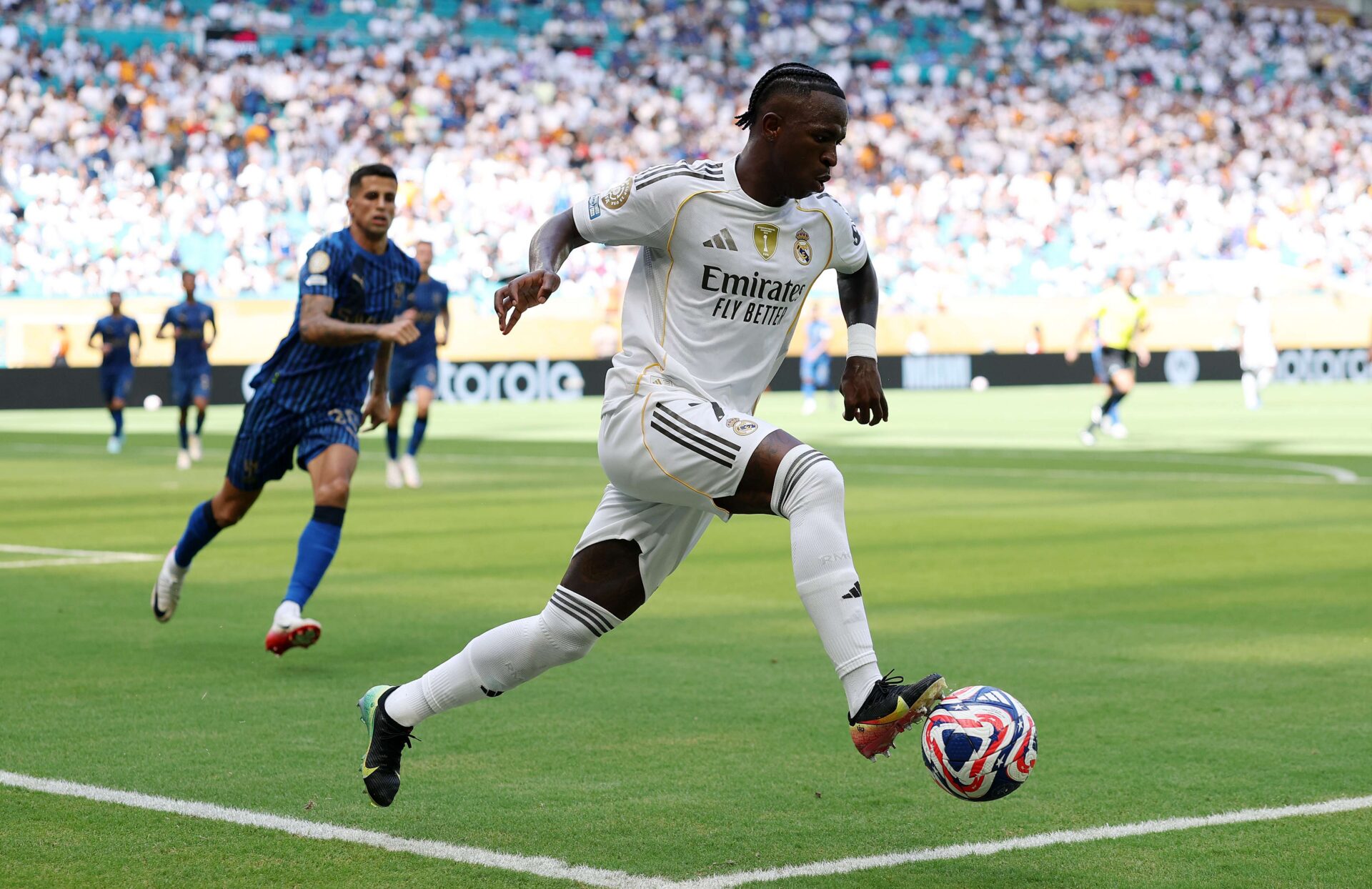 Vinicius Jr libéré gratuitement par le Real Madrid, avenir incertain