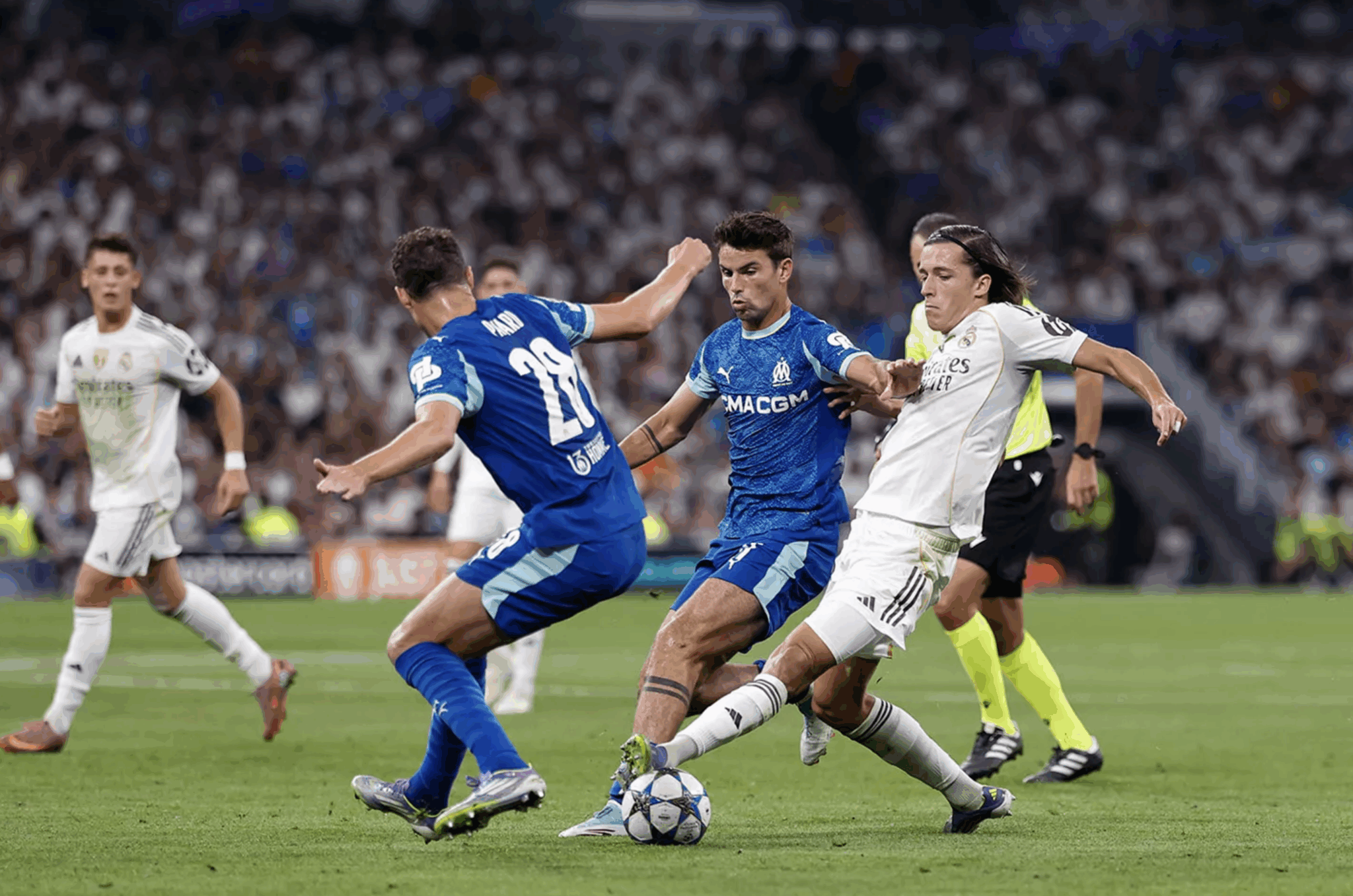 Real Madrid – OM : Mbappé signe un doublé sur penalty et brise les espoirs marseillais