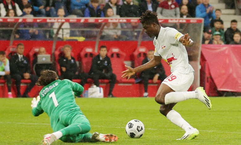 Karim Konaté, buteur ivoirien suivi par le FC Barcelone