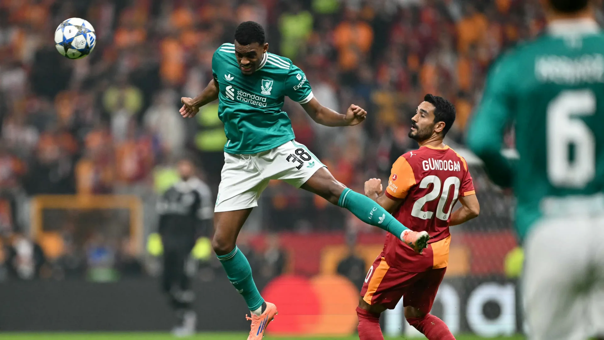 Galatasaray bat Liverpool 1-0 en Ligue des champions