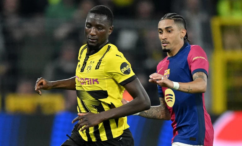 Serhou Guirassy sous le maillot de Dortmund, cible du Barça au mercato