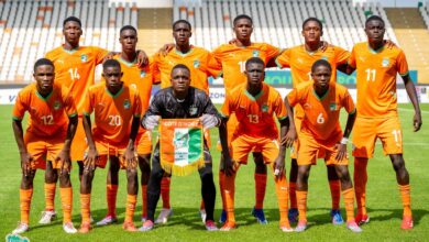 Équipe U17 de Côte d’Ivoire célébrant sa victoire au Tournoi UFOA-B 2025