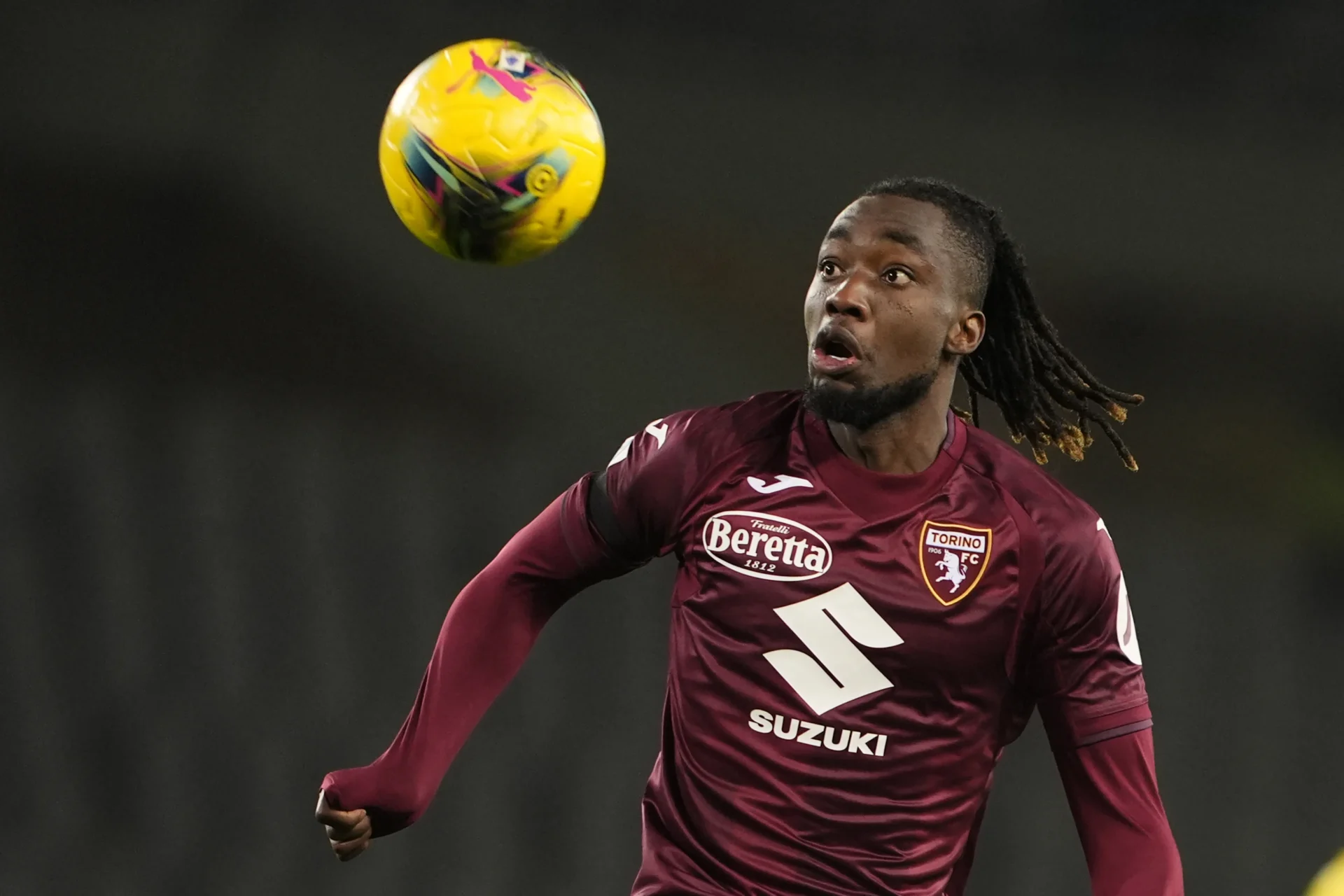 Yann Karamoh signe au FC Porto en 2025 avec le maillot numéro 75