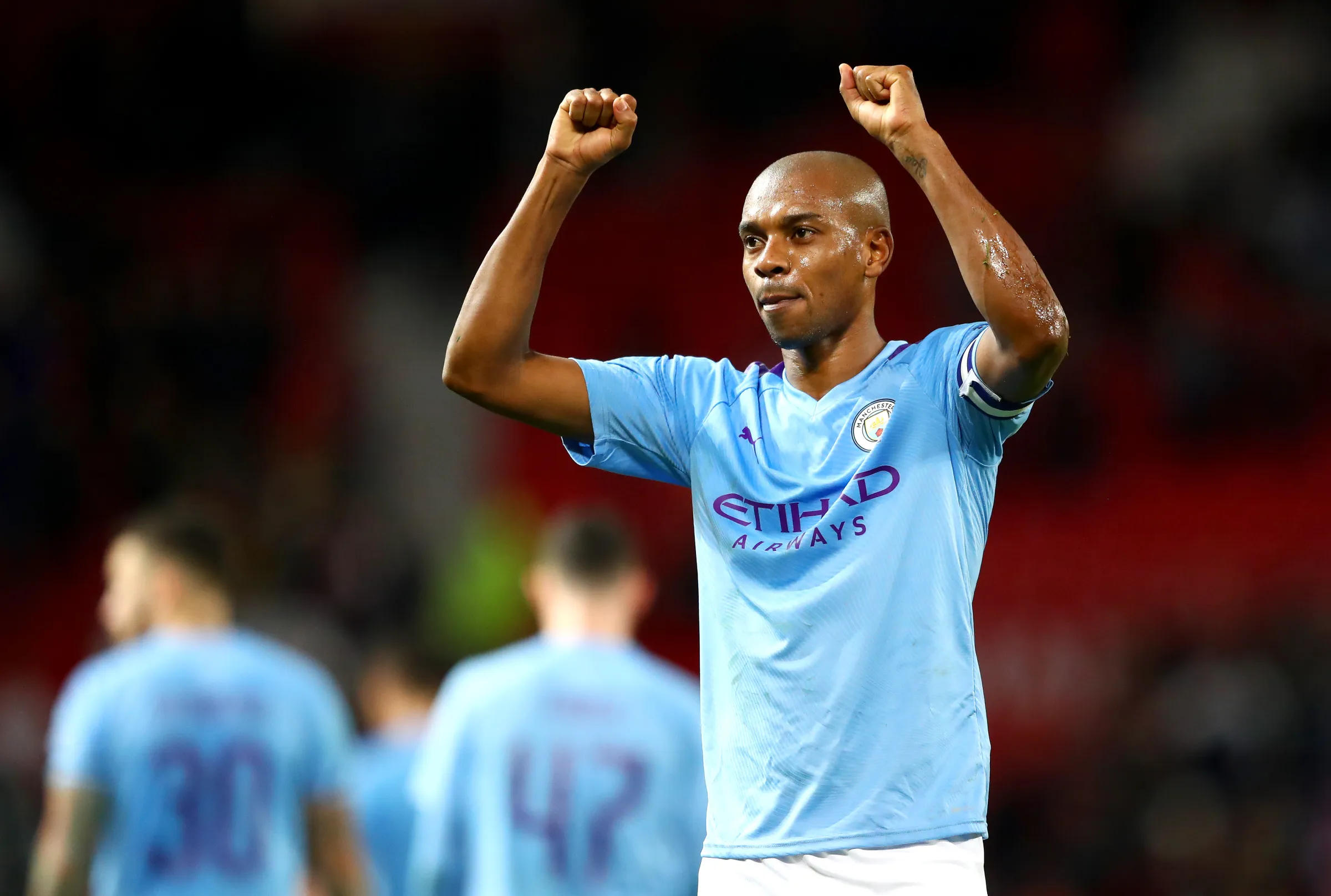 Fernandinho met fin à une carrière riche de 30 titres