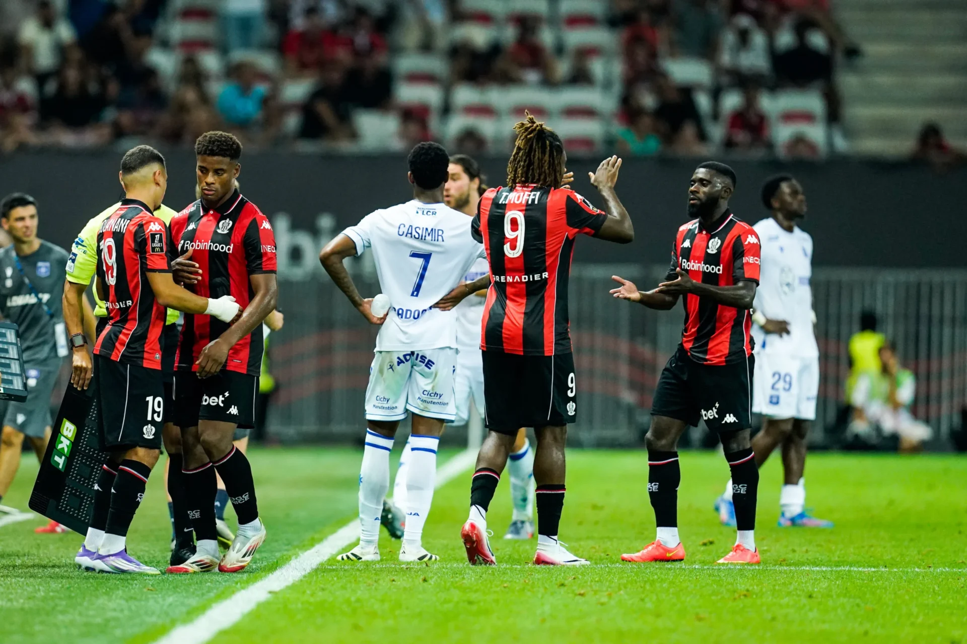 Scandale Jérémie Boga agressé par des supporters de Nice