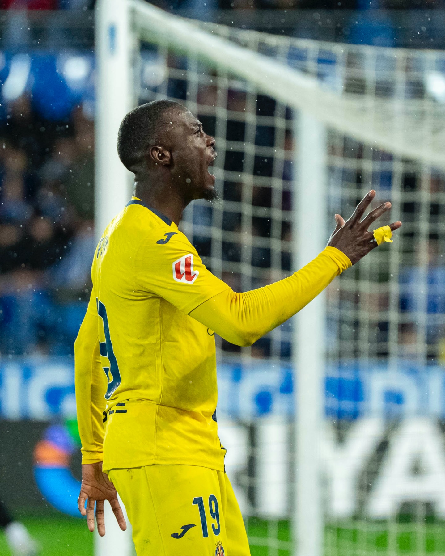 Nicolas Pépé Villarreal marque un but spectaculaire contre Alavés en Liga