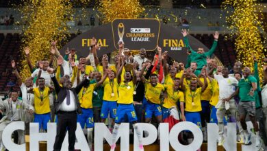 Les joueurs de Mamelodi Sundowns célèbrent leur victoire en Ligue des Champions CAF contre l’AS FAR Rabat