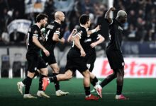 Sturm Graz – OM : Oumar Diakité célèbre son but avec ses coéquipiers