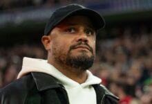 Vincent Kompany, entraîneur du Bayern Munich, dans les tribunes du stade