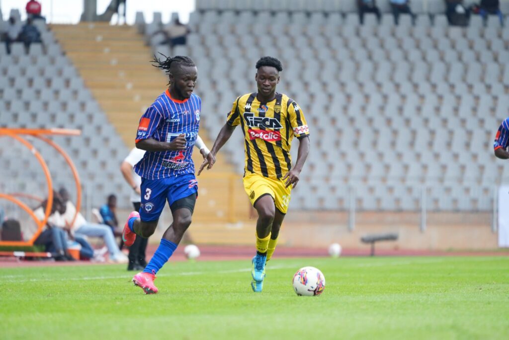 Yamoussoukro FC face à l'ASEC Mimosas en Ligue 1 Lonaci
